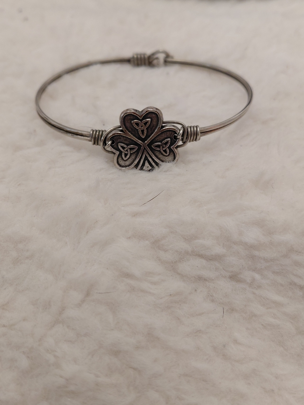 Silver-Tone Shamrock Celtic Knot Bangle Bracelet - Women